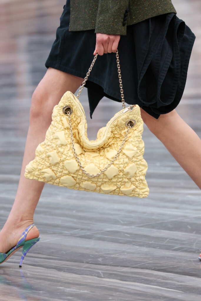 Módne kabelky na jar a leto 2026: tašky